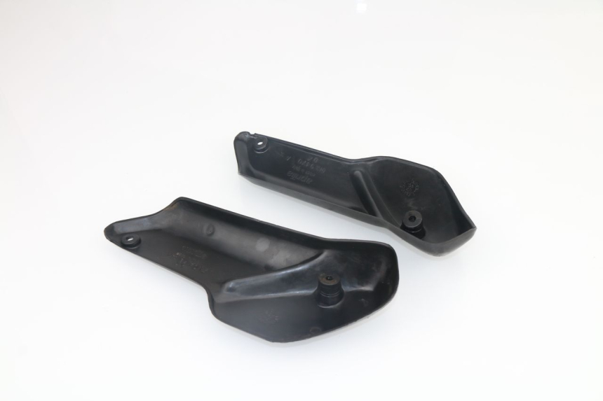 photo de FORK PANEL APRILIA AMICO 50 (1992 - 1995)