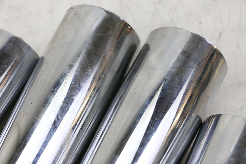 photo de FORK PANEL HYOSUNG GV AQUILA 125 (2000 - 2004)