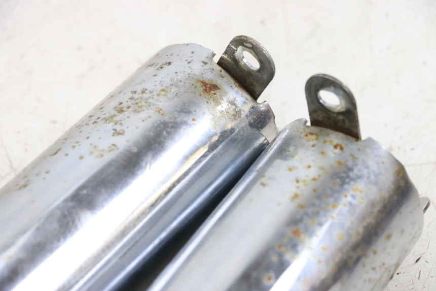 photo de FORK PANEL HYOSUNG GV AQUILA 125 (2000 - 2004)