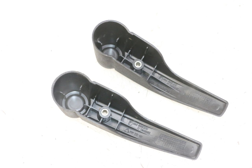 photo de FORK PANEL PIAGGIO IE MP3 YOURBAN 300 (2011 - 2016)