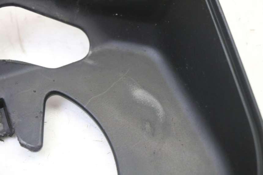 photo de FORK COVER PEUGEOT KISBEE 4T 50 (2018 - 2022)