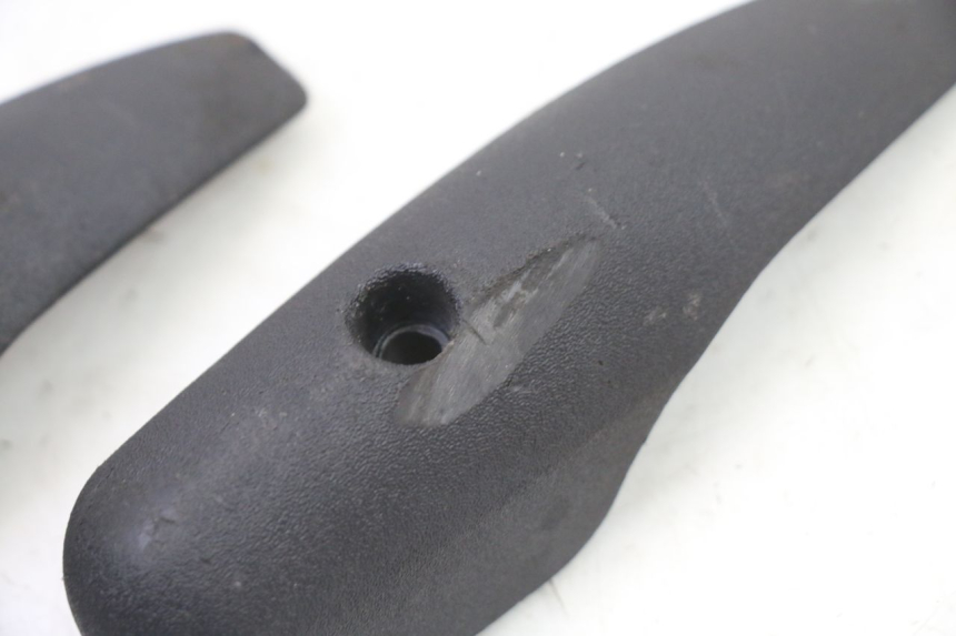 photo de FORK PANEL PIAGGIO MP3 500 (2014 - 2016)