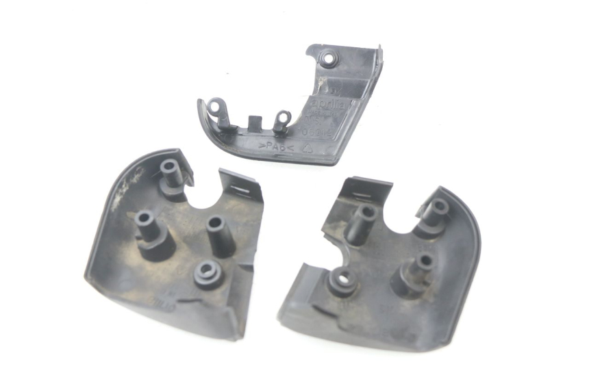 photo de MASTER CYLINDER COVER  APRILIA ATLANTIC 125 (2003 - 2009)