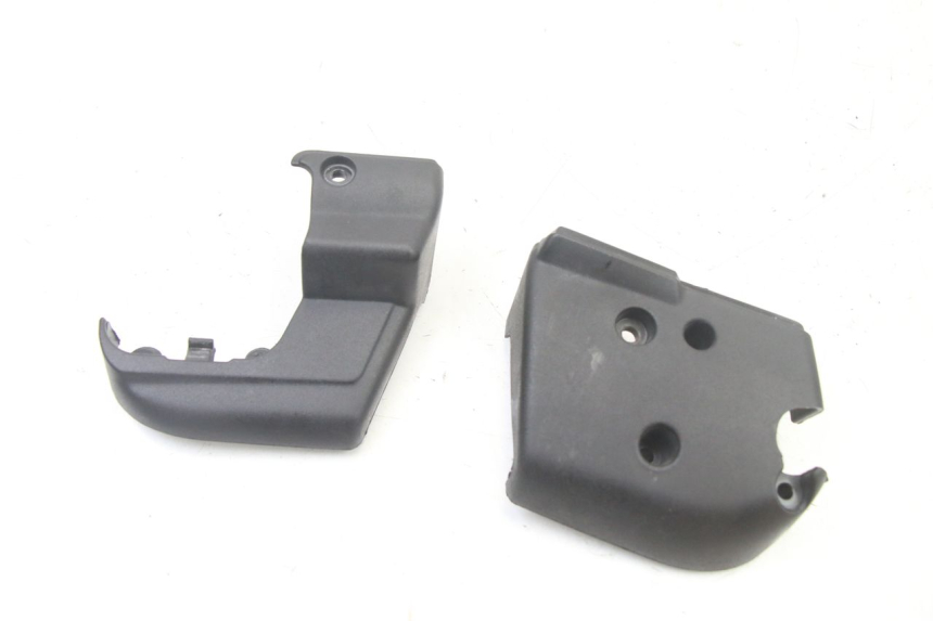 photo de MASTER CYLINDER COVER  APRILIA ATLANTIC 125 (2003 - 2009)