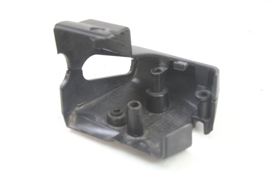 photo de MASTER CYLINDER COVER  APRILIA ATLANTIC 125 (2003 - 2009)