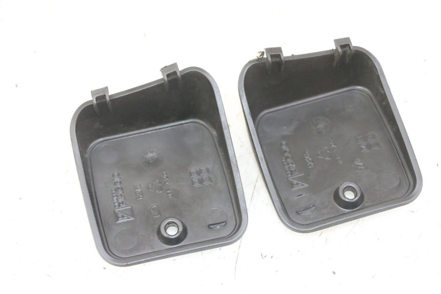 photo de MASTER CYLINDER COVER PIAGGIO MP3 LT 300 (2010 - 2016)