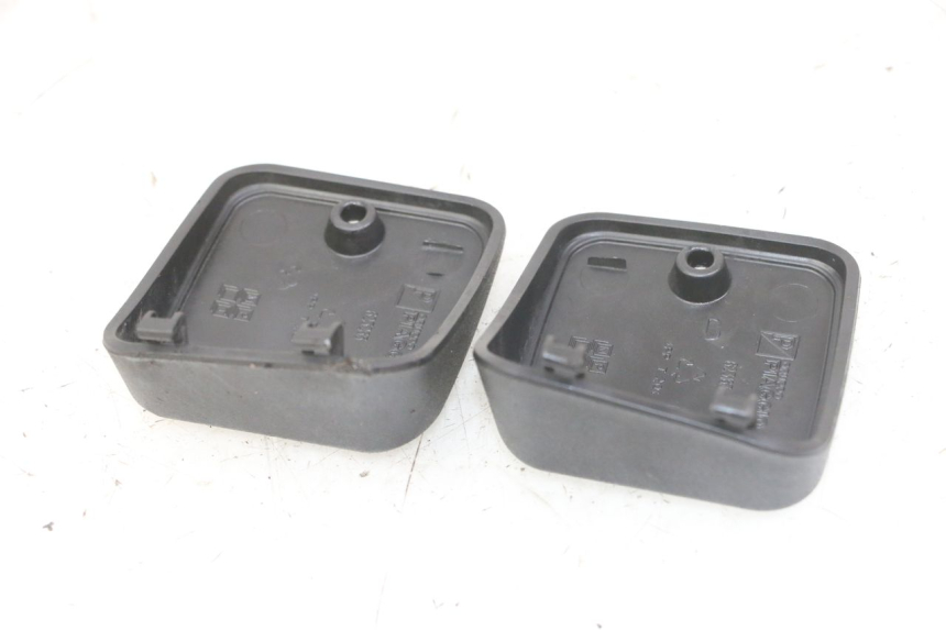 photo de MASTER CYLINDER COVER PIAGGIO MP3 LT 300 (2010 - 2016)