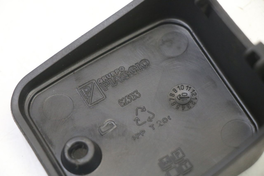 photo de MASTER CYLINDER COVER PIAGGIO MP3 500 (2011 - 2015)