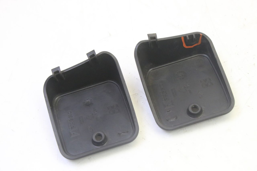 photo de MASTER CYLINDER COVER PIAGGIO MP3 500 (2011 - 2015)