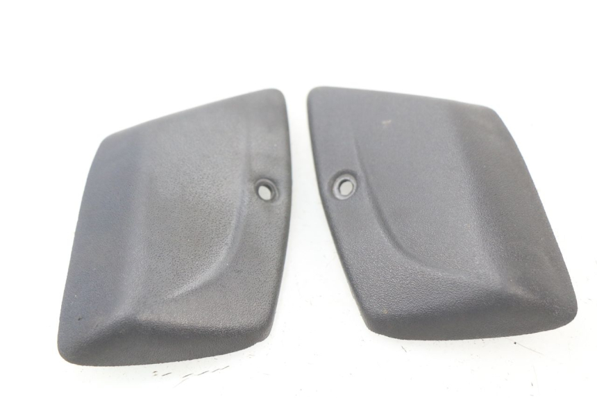 photo de MASTER CYLINDER COVER PIAGGIO XEVO - X EVO 125 (2007 - 2016)
