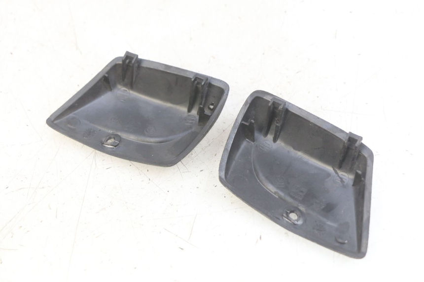 photo de MASTER CYLINDER COVER PIAGGIO XEVO - X EVO 125 (2007 - 2016)