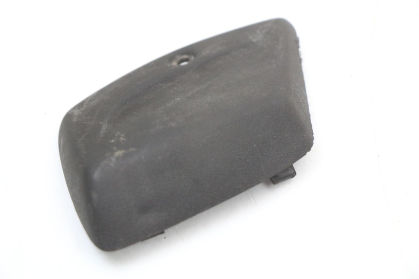 photo de MASTER CYLINDER COVER PIAGGIO XEVO - X EVO 125 (2007 - 2016)