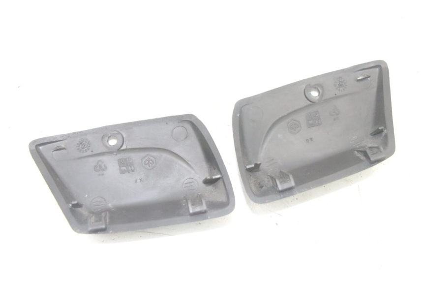 photo de MASTER CYLINDER COVER PIAGGIO XEVO - X EVO 125 (2007 - 2016)