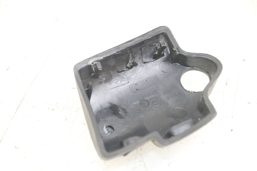 photo de MASTER CYLINDER COVER PIAGGIO ZIP 2T 50 (2009 - 2019)