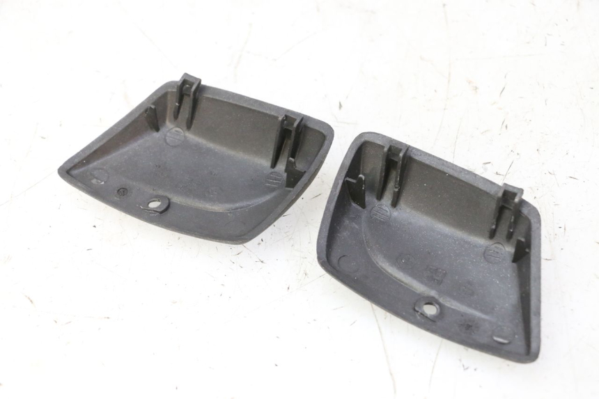 photo de MASTER CYLINDER COVER PIAGGIO X9 EVOLUTION 125 (2003 - 2007)