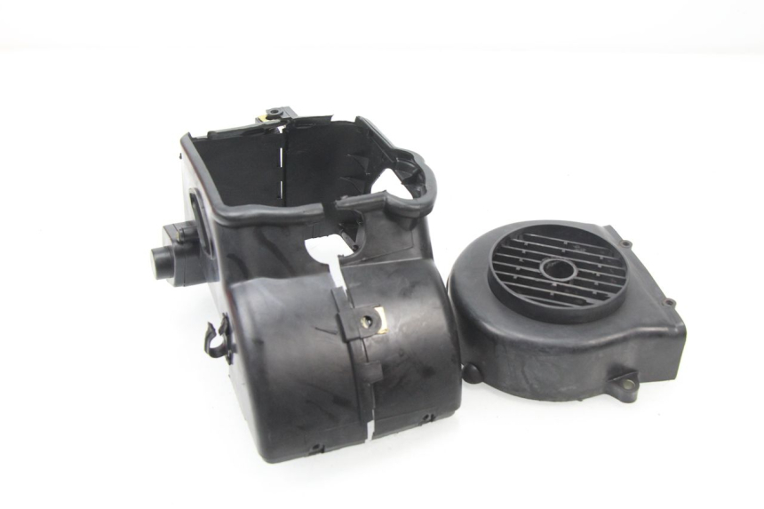 photo de ENGINE COVER BAOTIAN TRAVEL SPIRIT 50 (2010 - 2012)