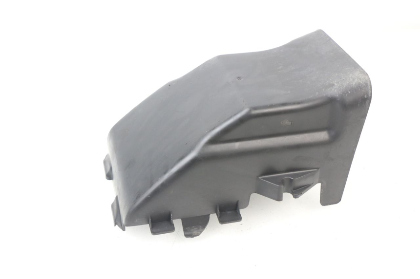 photo de ENGINE COVER PEUGEOT JET FORCE CARBU 50 (2003 - 2016)