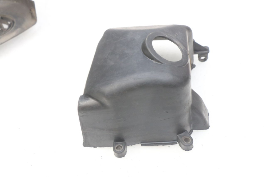 photo de ENGINE COVER PEUGEOT KISBEE 2T 50 (2010 - 2017)