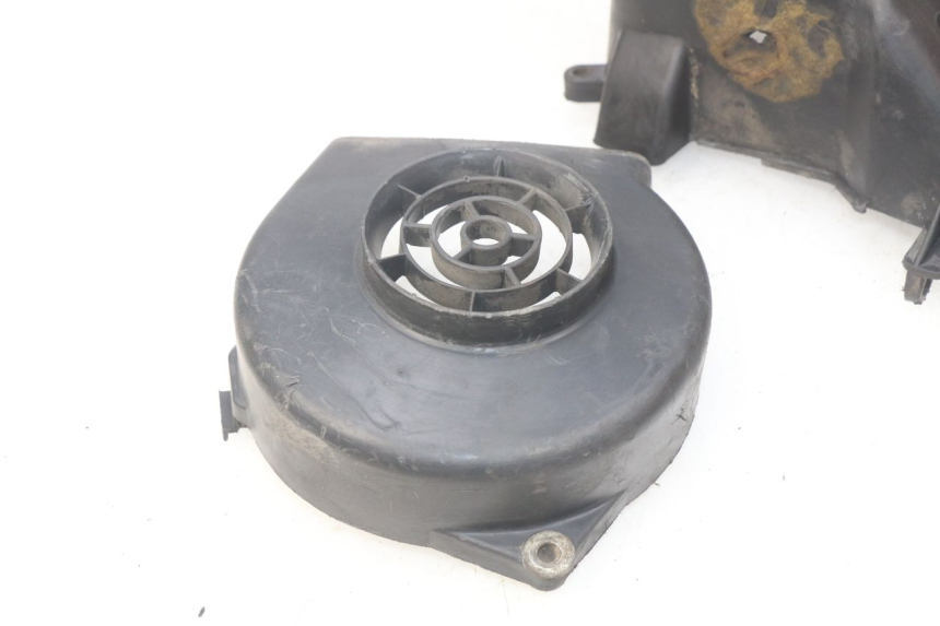 photo de ENGINE COVER PEUGEOT KISBEE 2T 50 (2010 - 2017)