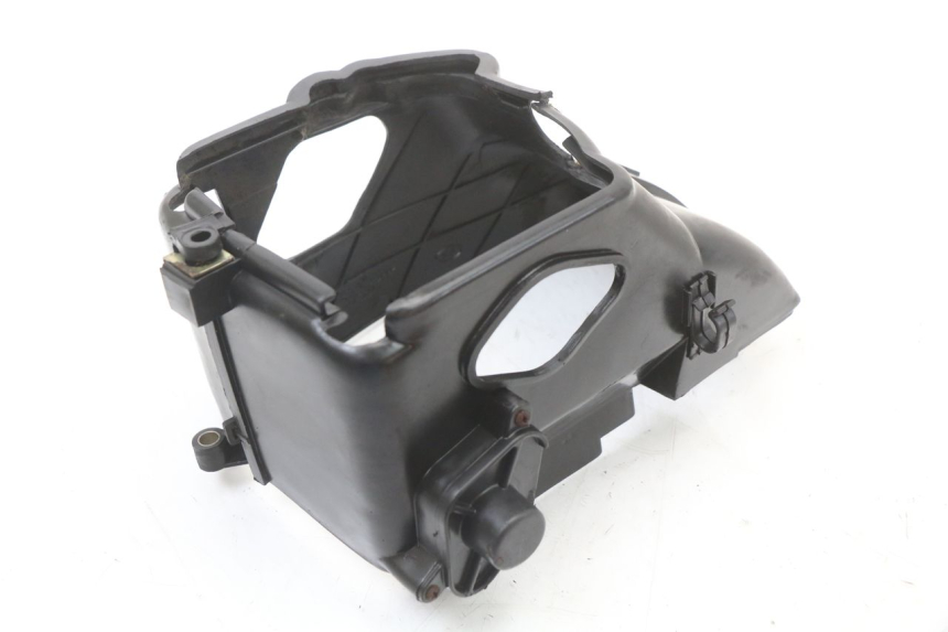 photo de ENGINE COVER PEUGEOT KISBEE 4T 50 (2010 - 2017)