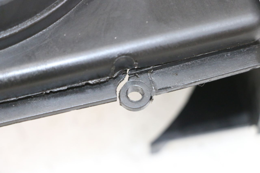 photo de ENGINE COVER PEUGEOT VIVACITY 125 (2010 - 2017)