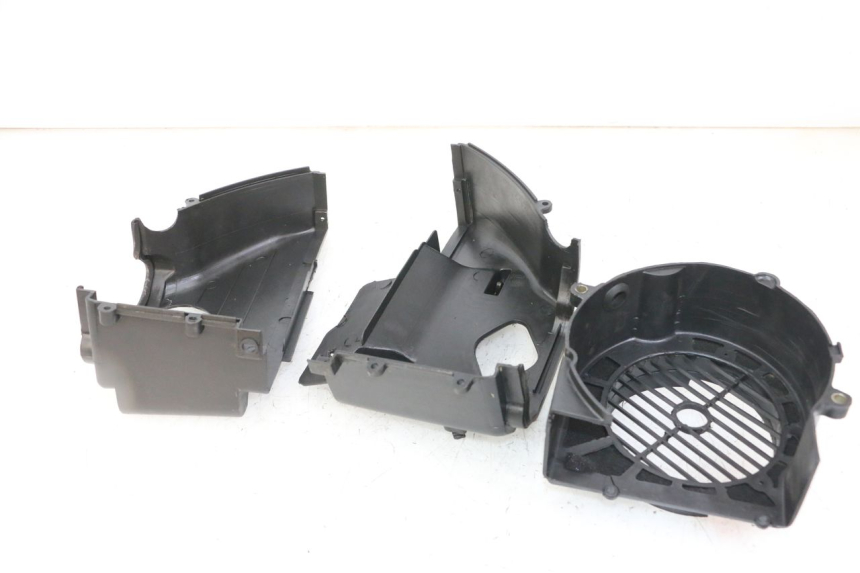 photo de ENGINE COVER PEUGEOT VIVACITY 125 (2010 - 2017)