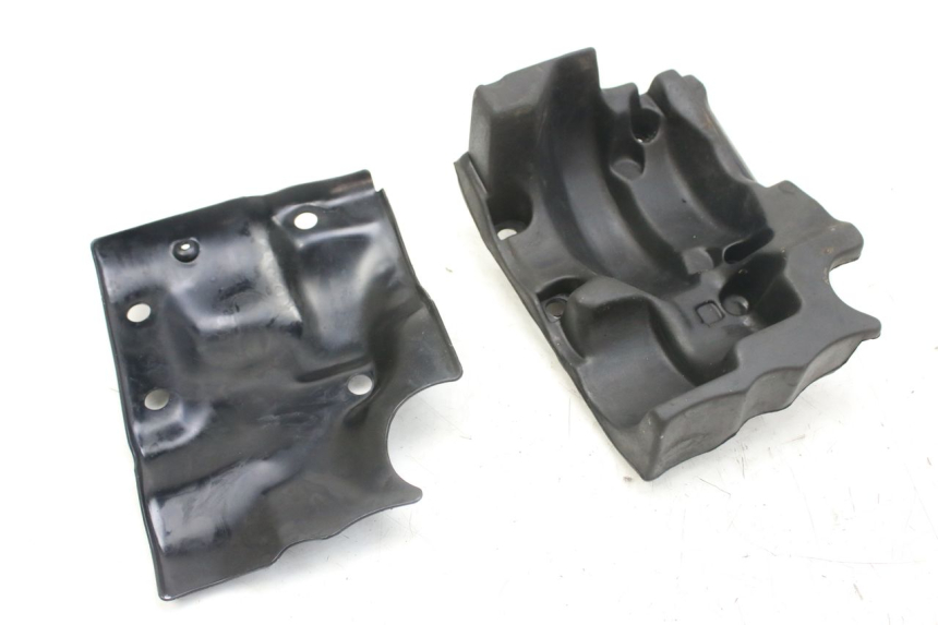 photo de ENGINE COVER TRIUMPH SPRINT ST 955 (1999 - 2001)