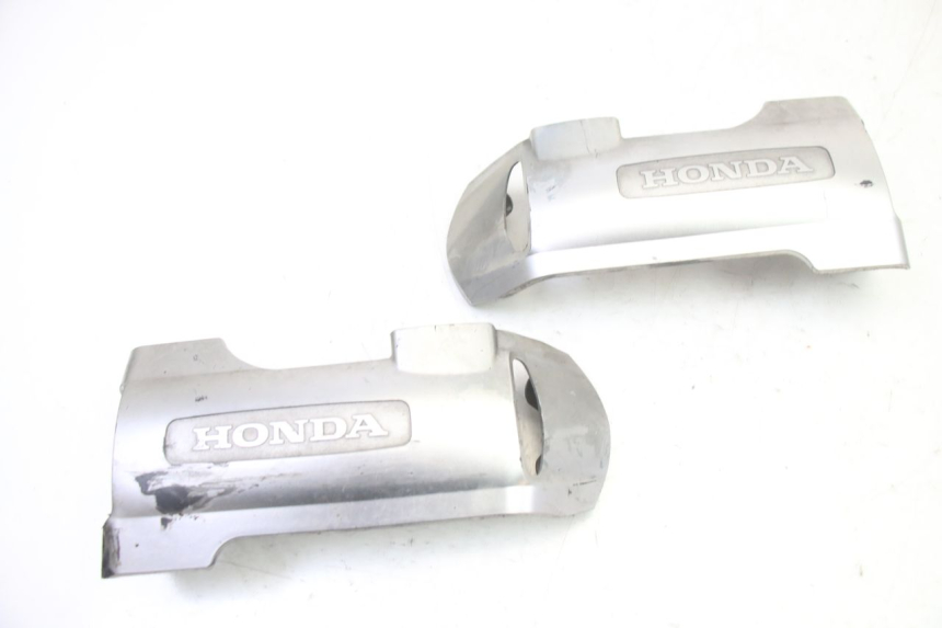 photo de ENGINE COVER HONDA ST PAN EUROPEAN 1300 (2002 - 2013)