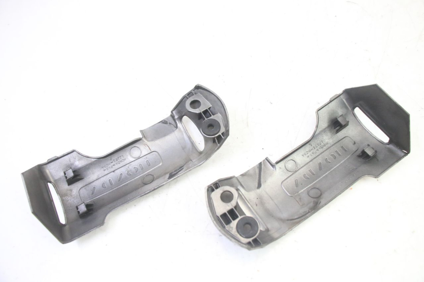 photo de ENGINE COVER HONDA ST PAN EUROPEAN 1300 (2002 - 2013)