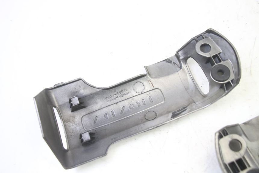 photo de ENGINE COVER HONDA ST PAN EUROPEAN 1300 (2002 - 2013)