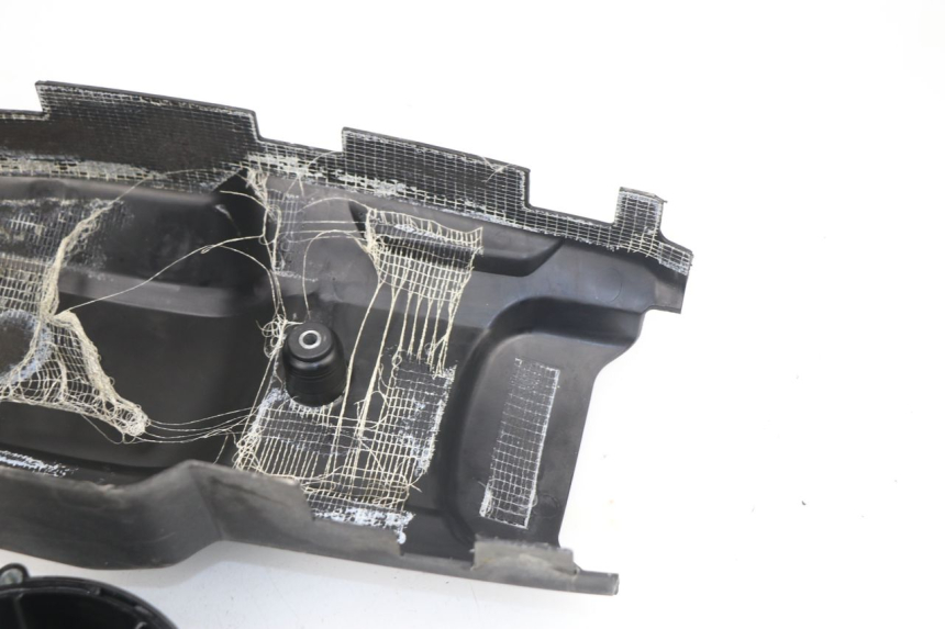 photo de ENGINE COVER YAMAHA XMAX X-MAX 125 (2006 - 2009)