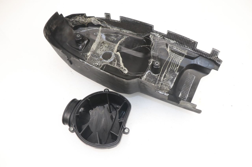 photo de ENGINE COVER YAMAHA XMAX X-MAX 125 (2006 - 2009)