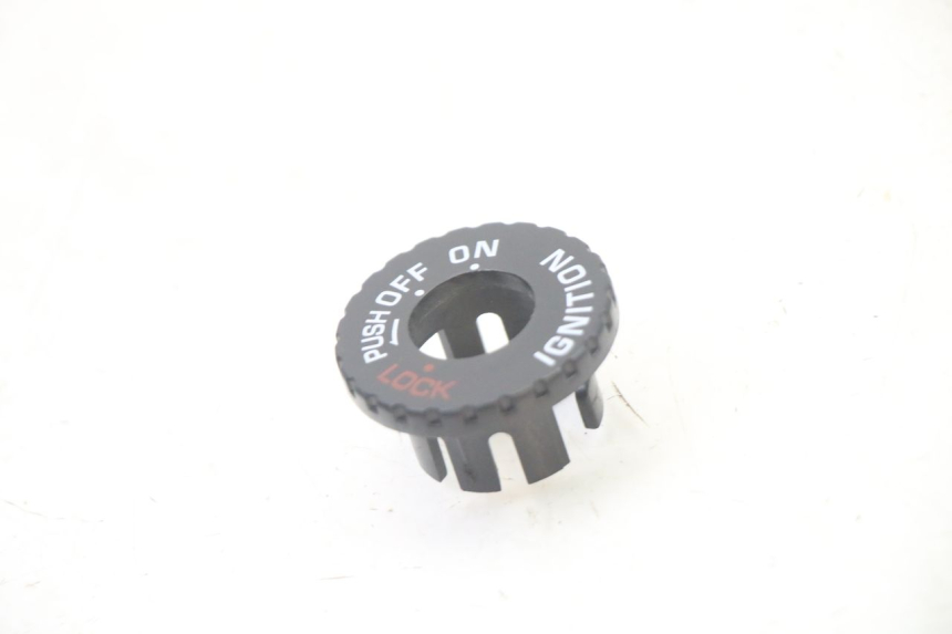 photo de IGNITION SWITCH COVER KYMCO AGILITY 4T 50 (2005 - 2018)