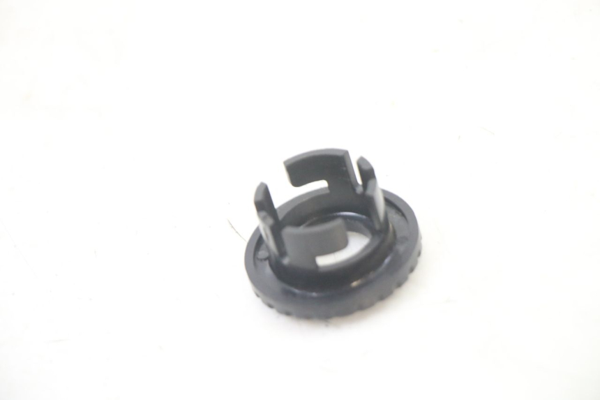 photo de IGNITION SWITCH COVER KYMCO AGILITY 4T 50 (2005 - 2018)