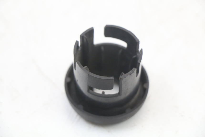 photo de IGNITION SWITCH COVER APRILIA SCARABEO GT 125 (1999 - 2007)