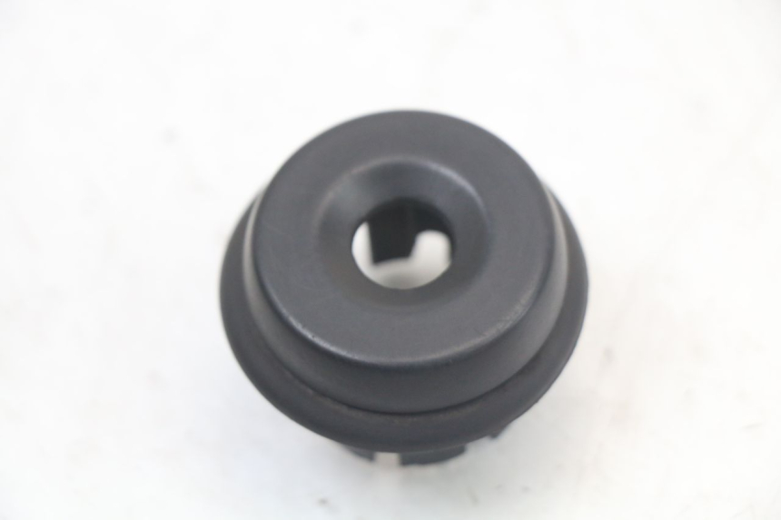 photo de IGNITION SWITCH COVER BMW C1 125 (2000 - 2003)