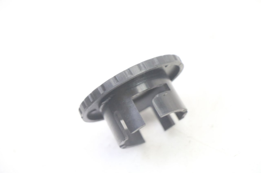 photo de IGNITION SWITCH COVER SYM FIDDLE 125 (2008 - 2010)