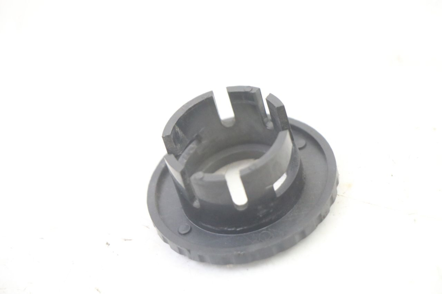 photo de IGNITION SWITCH COVER SYM FIDDLE 125 (2008 - 2010)