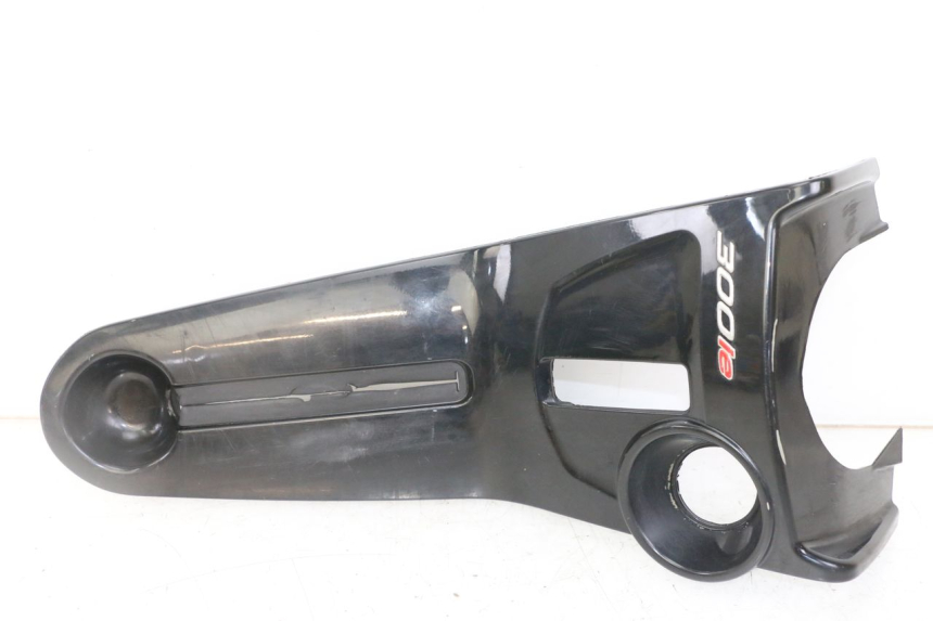 photo de IGNITION SWITCH COVER PIAGGIO IE MP3 YOURBAN 300 (2011 - 2016)
