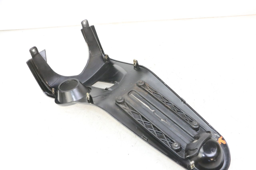 photo de IGNITION SWITCH COVER PIAGGIO IE MP3 YOURBAN 300 (2011 - 2016)