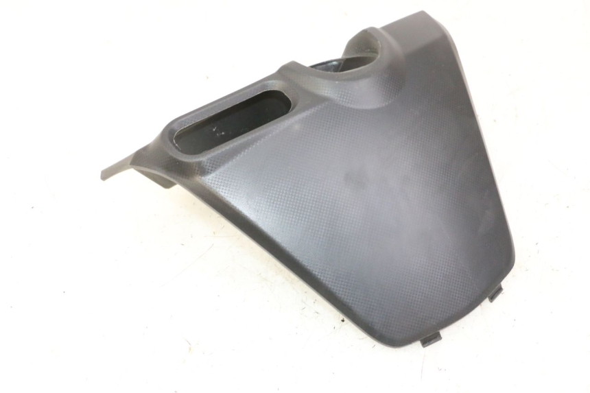 photo de IGNITION SWITCH COVER SYM JOYMAX 125 (2010 - 2017)