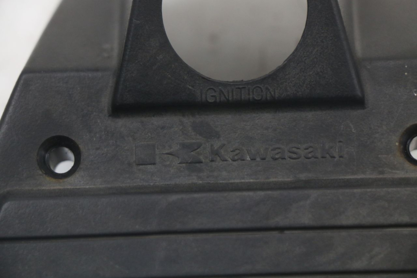 photo de IGNITION SWITCH COVER KAWASAKI GTR 1000 (1994 - 2004)
