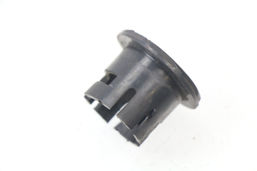 photo de IGNITION SWITCH COVER KINROAD XT T-8 125 (2006 - 2006)