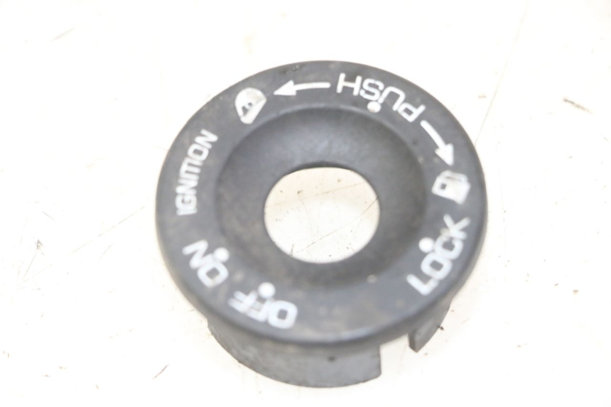 photo de IGNITION SWITCH COVER PIAGGIO MP3 LT 300 (2010 - 2016)