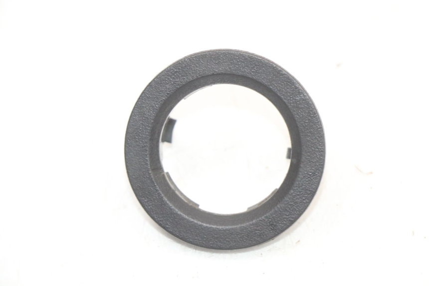 photo de IGNITION SWITCH COVER PEUGEOT GEOPOLIS RS 125 (2007 - 2009)