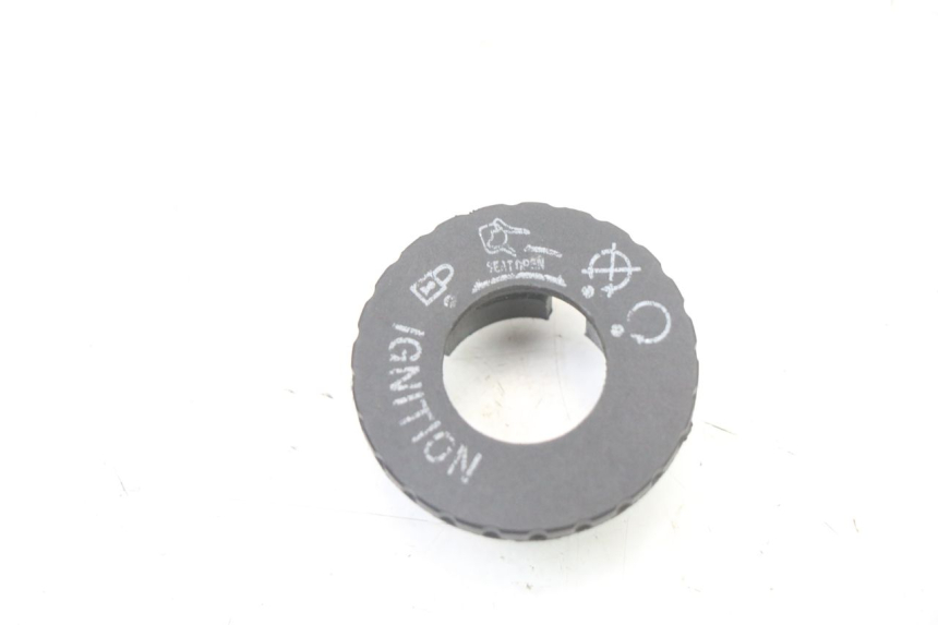 photo de IGNITION SWITCH COVER PEUGEOT TWEET 4T 50 (2023 - 2025)