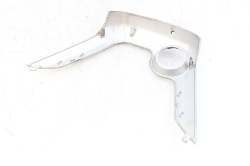 photo de IGNITION SWITCH COVER MBK SKYCRUISER 125 (2010 - 2013)