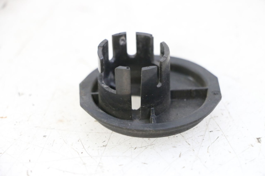 photo de IGNITION SWITCH COVER SUZUKI BURGMAN 125 (2015 - 2017)