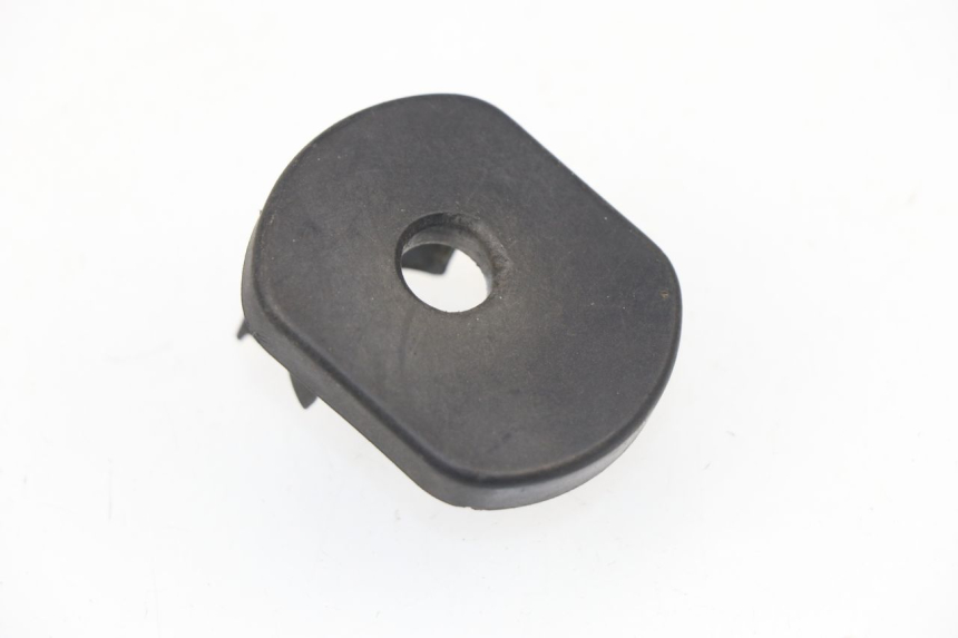 photo de IGNITION SWITCH COVER SYM ORBIT 2 50 (2008 - 2014)