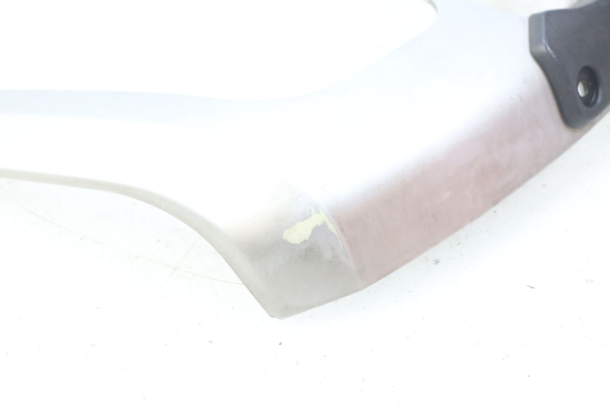 photo de IGNITION SWITCH COVER YAMAHA X-MAX XMAX 125 (2010 - 2014)